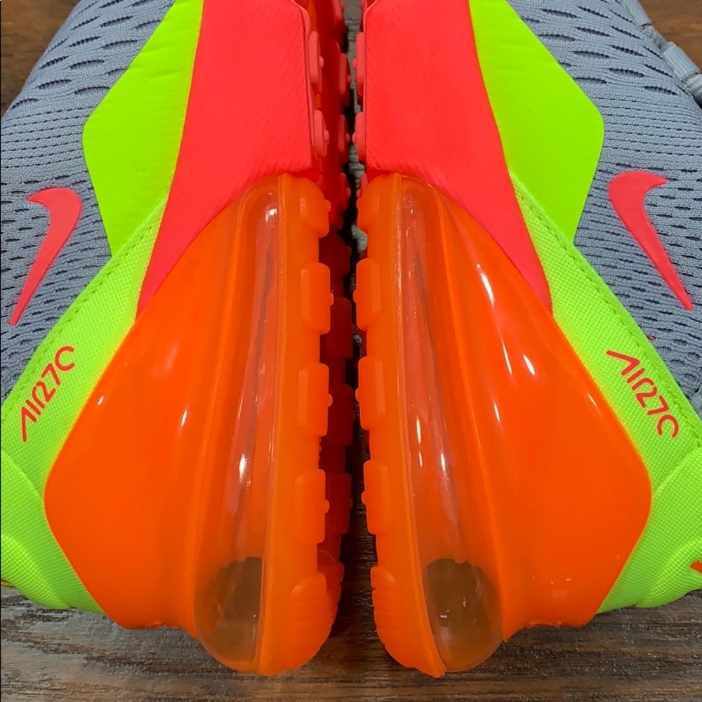 NIKE AIR MAX 270 GS 'WOLF GREY HOT PUNCH' - Picture 8 of 16